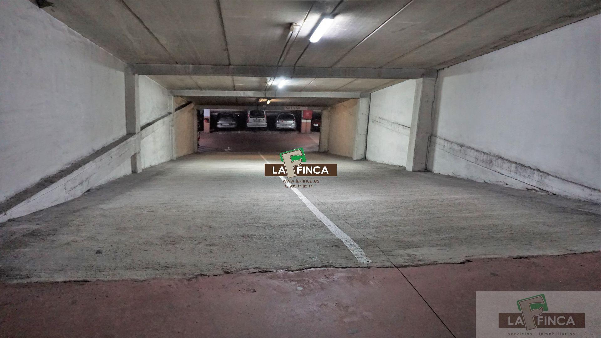 For sale of garage in Oviedo
