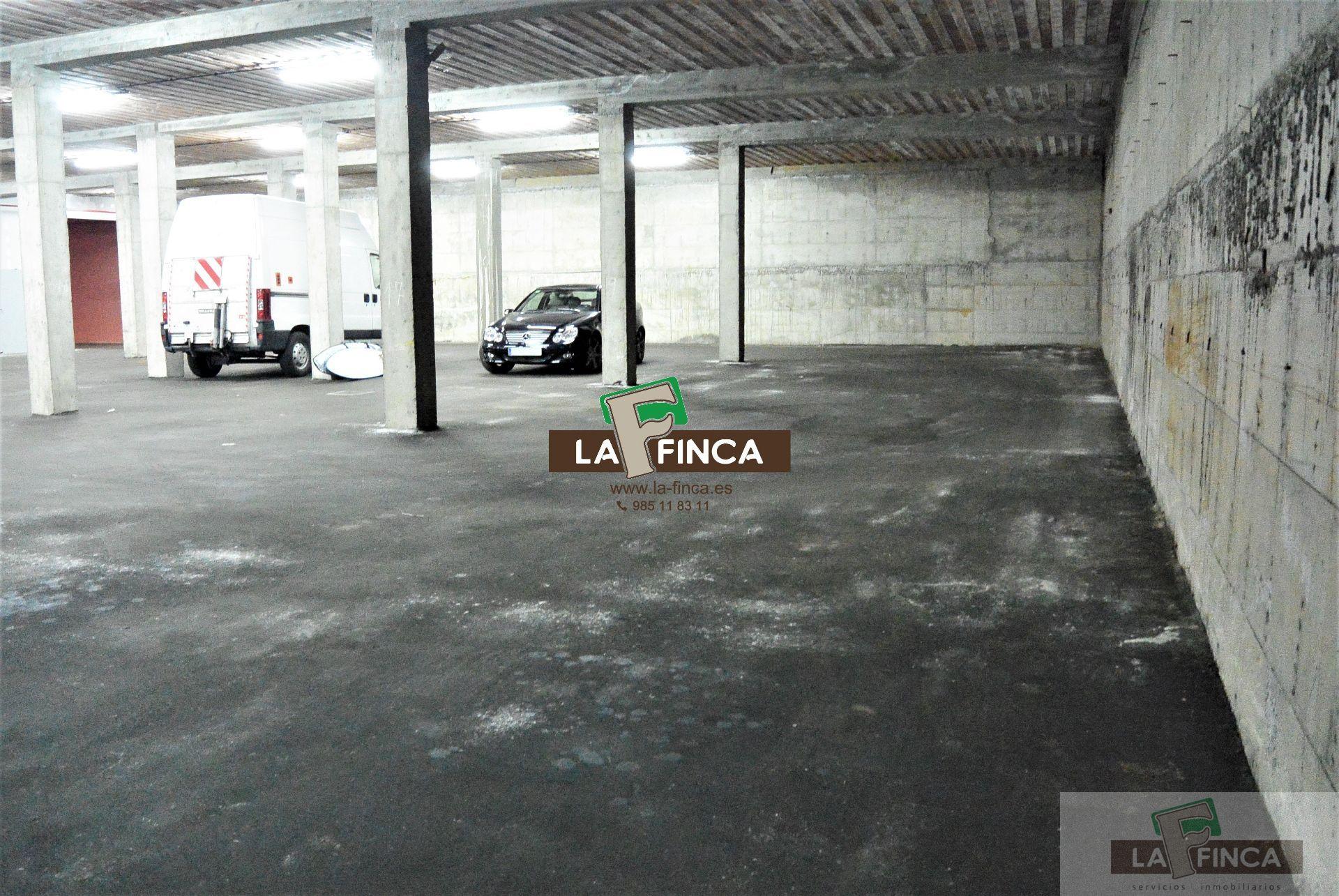 For rent of commercial in Oviedo