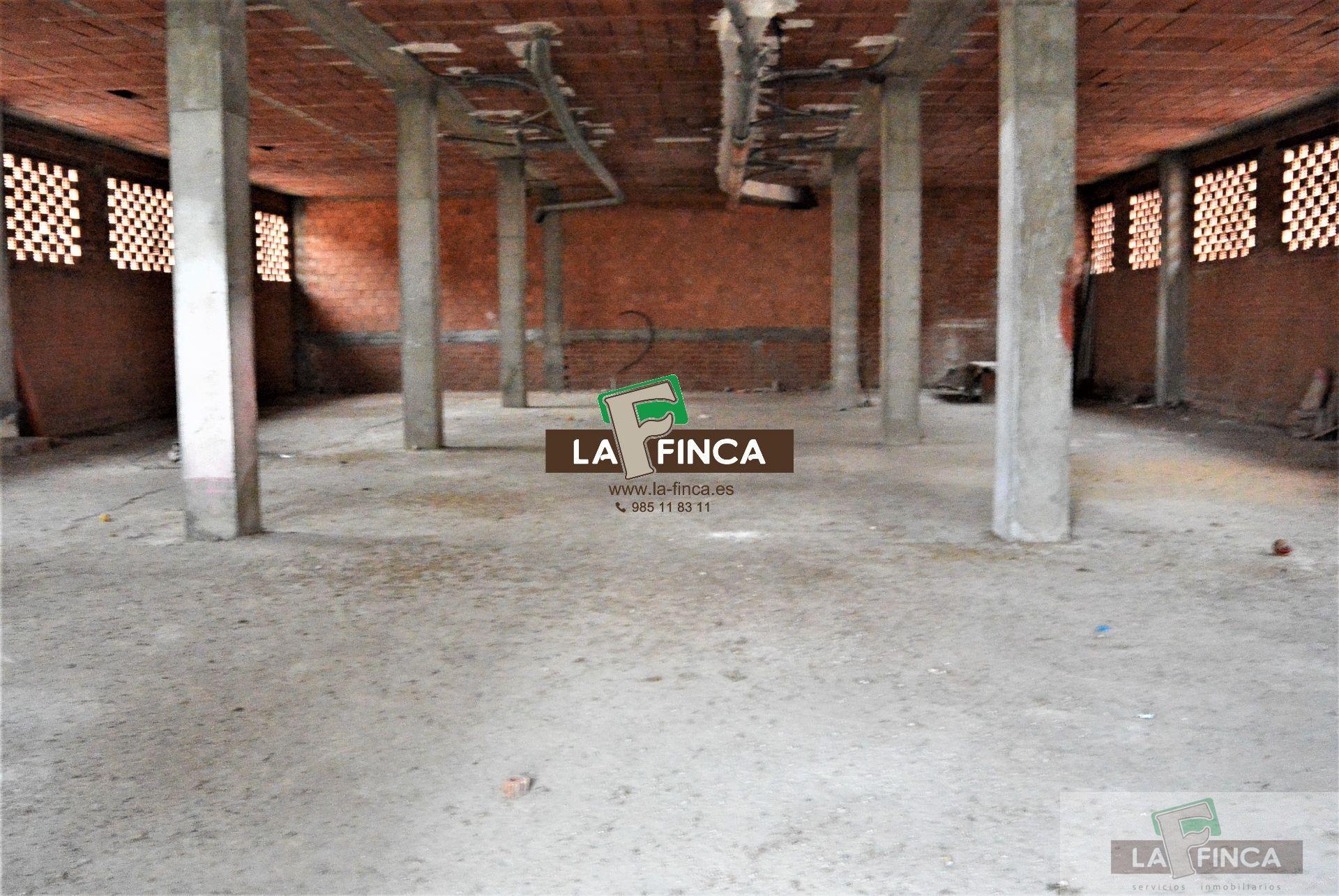 For rent of commercial in Oviedo