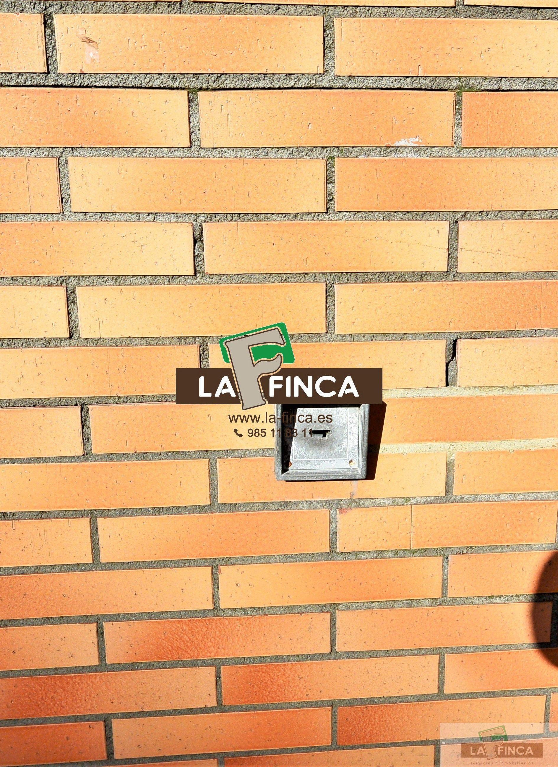 For sale of garage in Oviedo