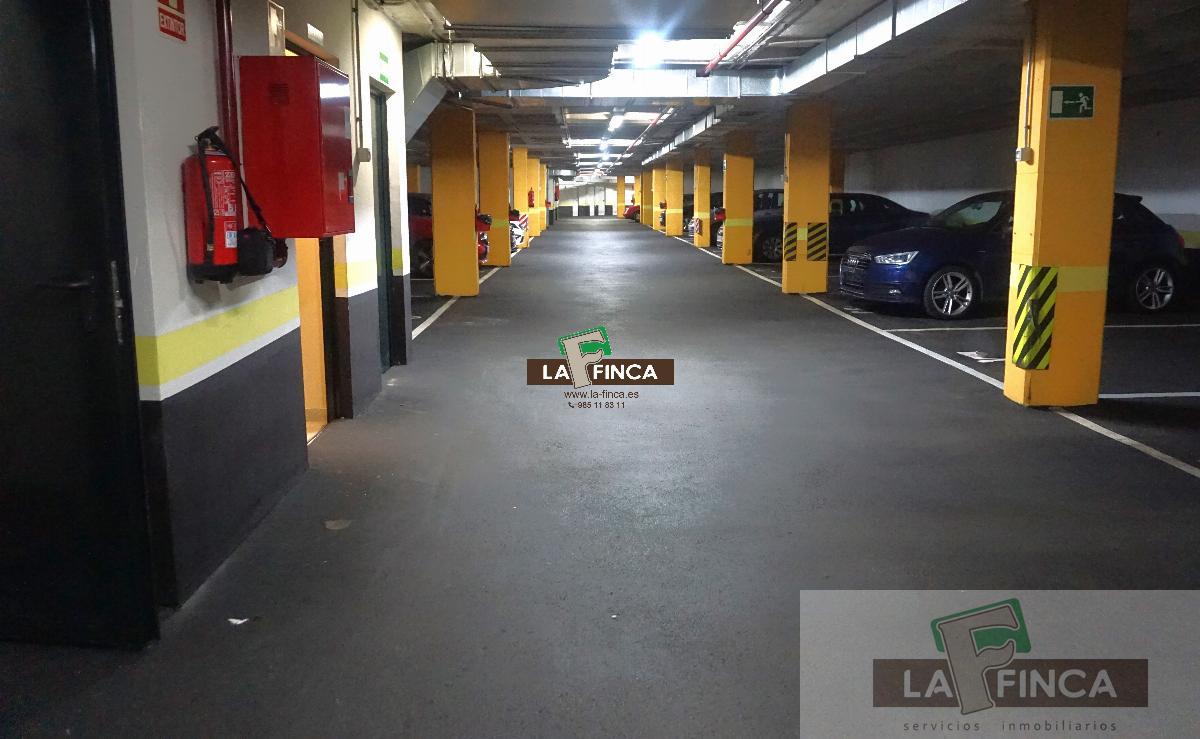 For rent of garage in Oviedo