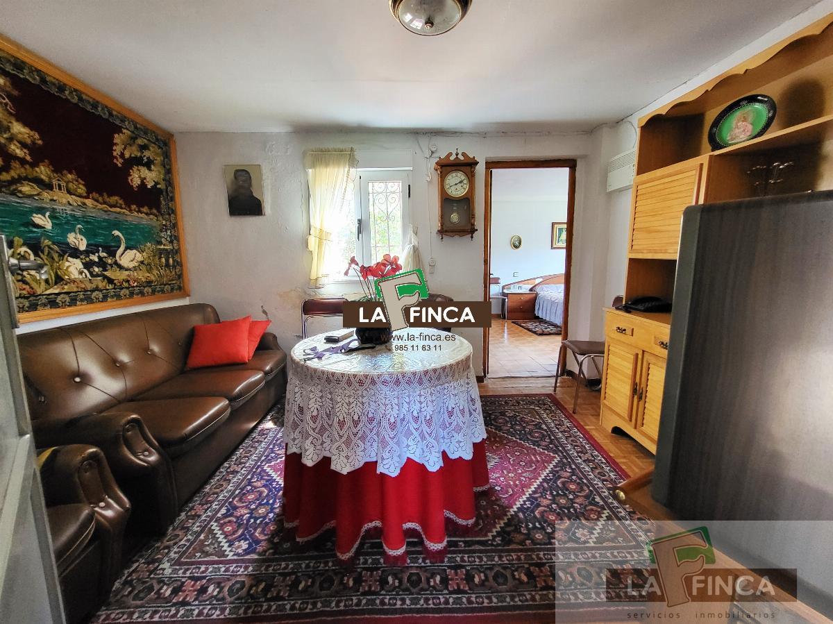 For sale of house in Teverga