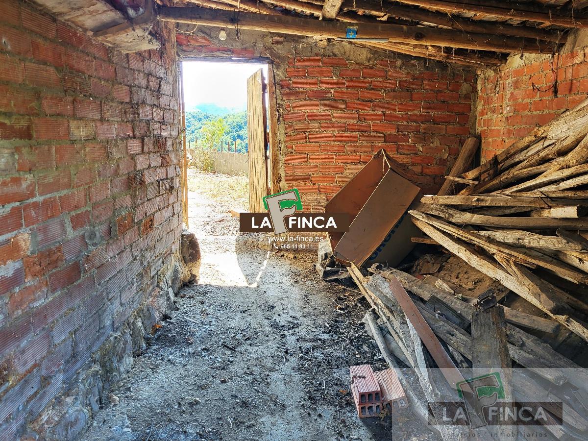 For sale of house in Teverga