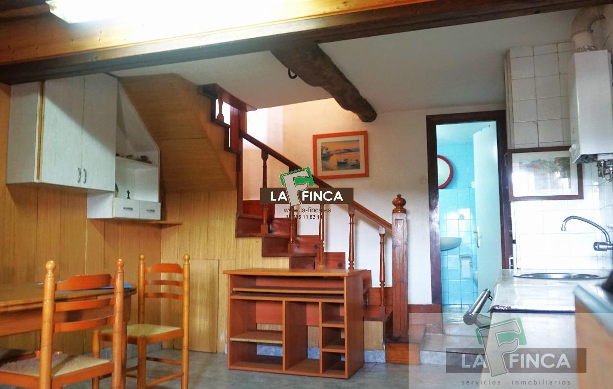 For sale of house in Oviedo