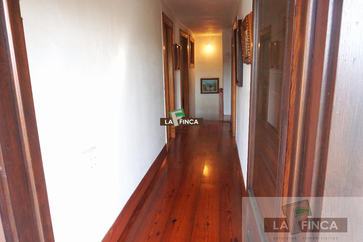 For sale of house in Oviedo
