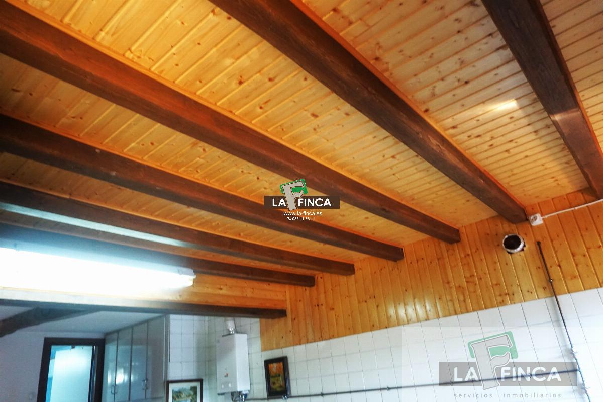 For sale of house in Oviedo