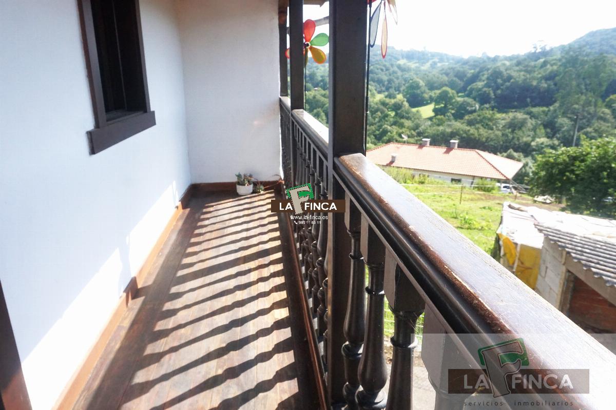 For sale of house in Oviedo