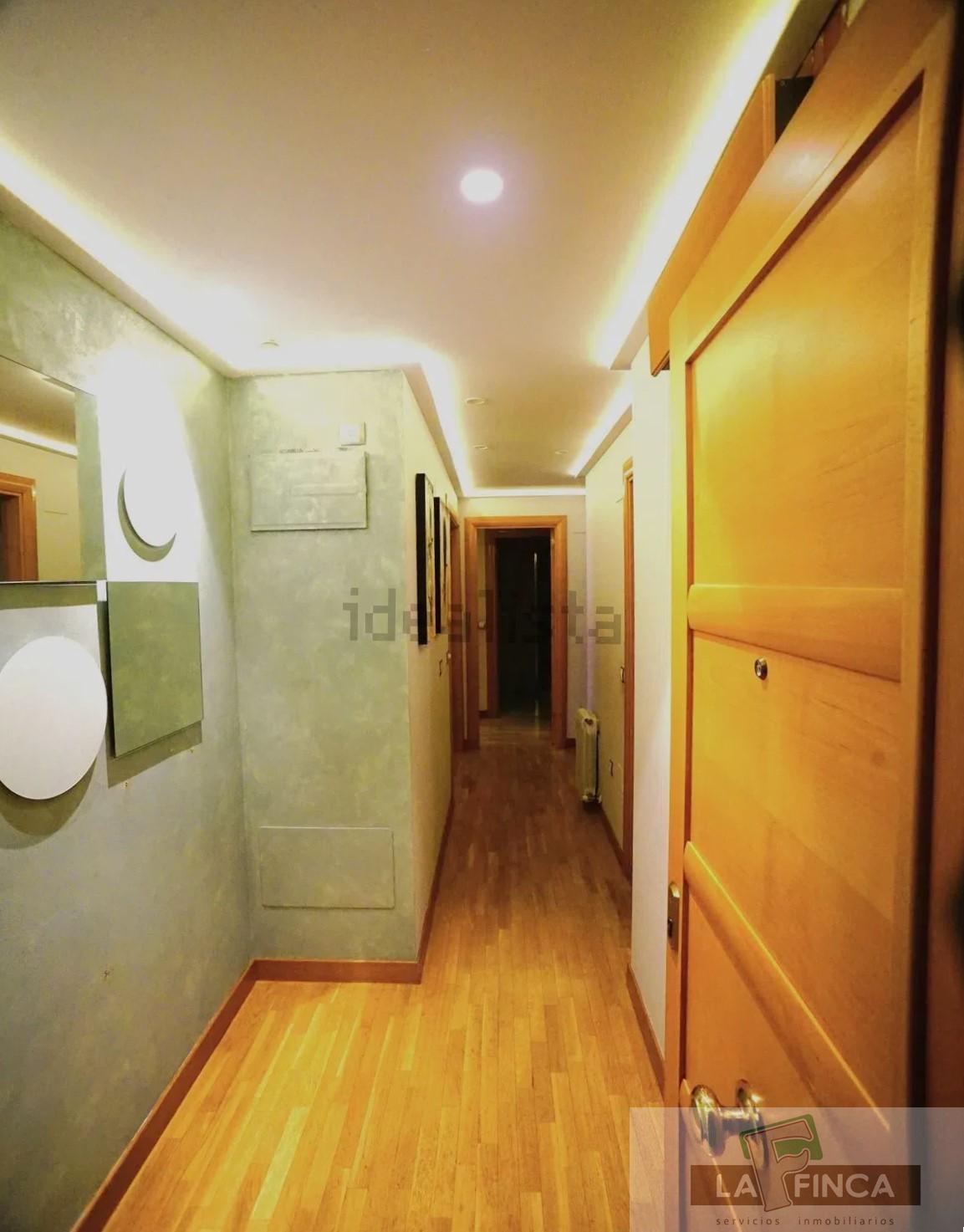For sale of flat in Oviedo