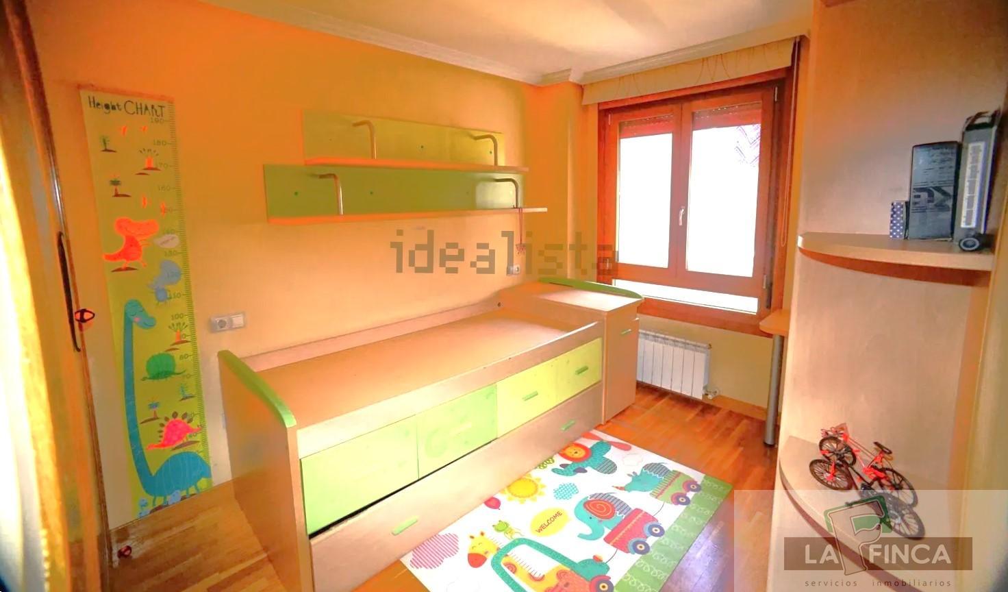 For sale of flat in Oviedo