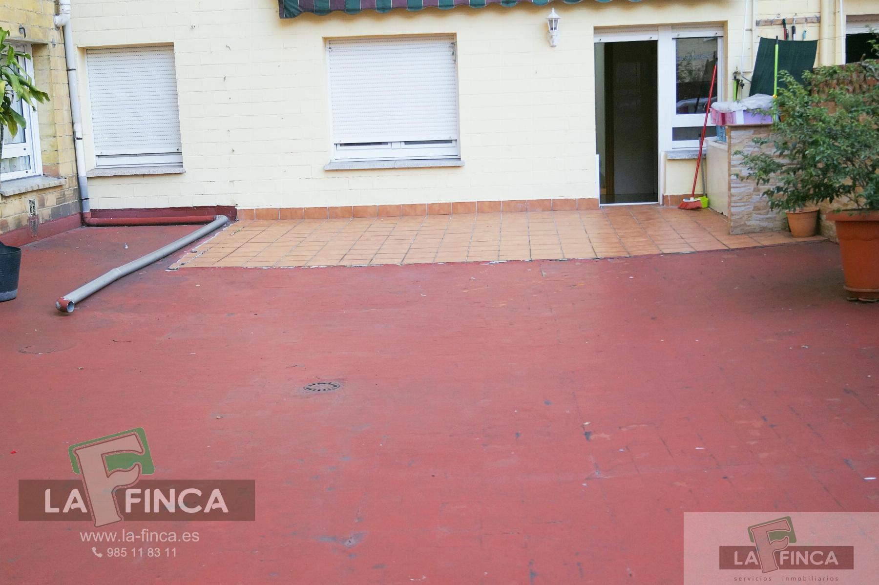 For sale of flat in Gijón