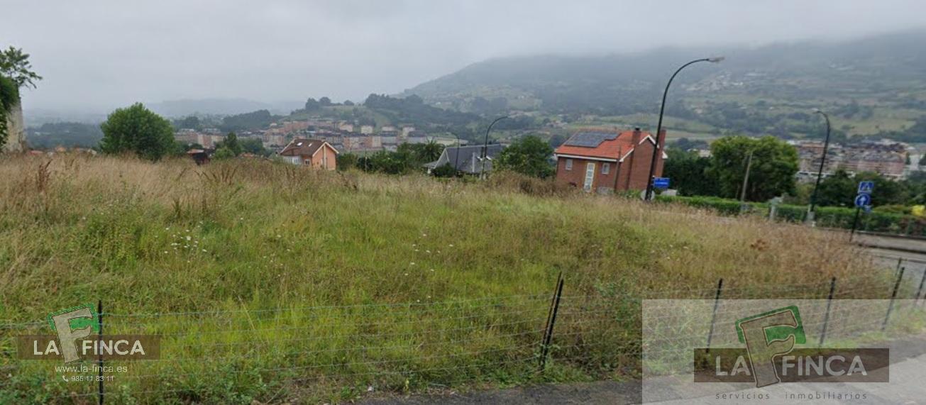 Venta de terreno en Oviedo