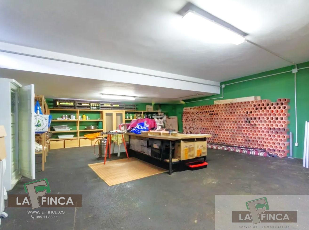 For sale of house in Oviedo