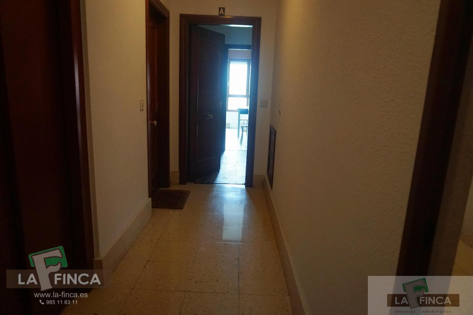 Venta de piso en Oviedo