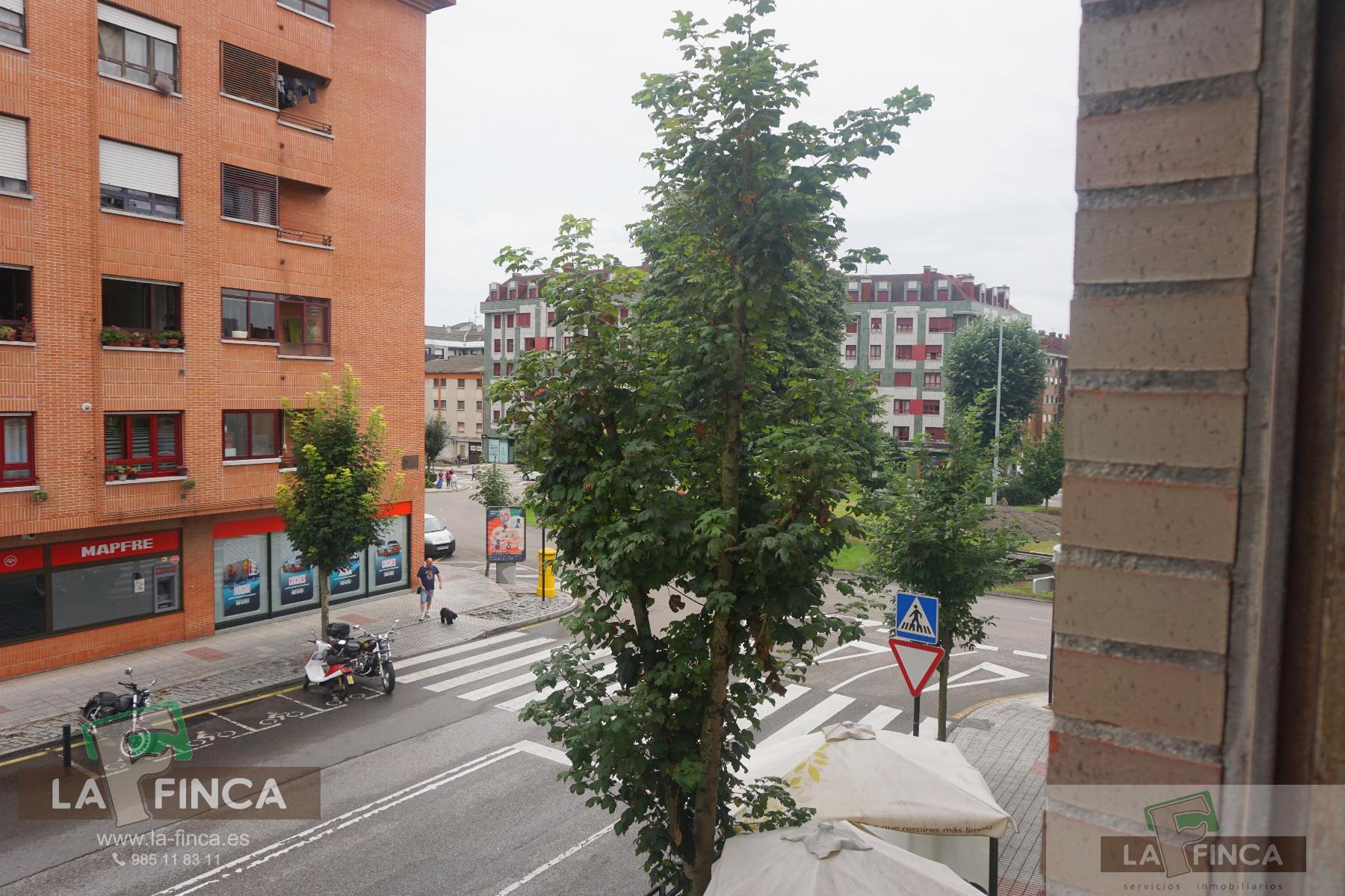 Venta de piso en Oviedo