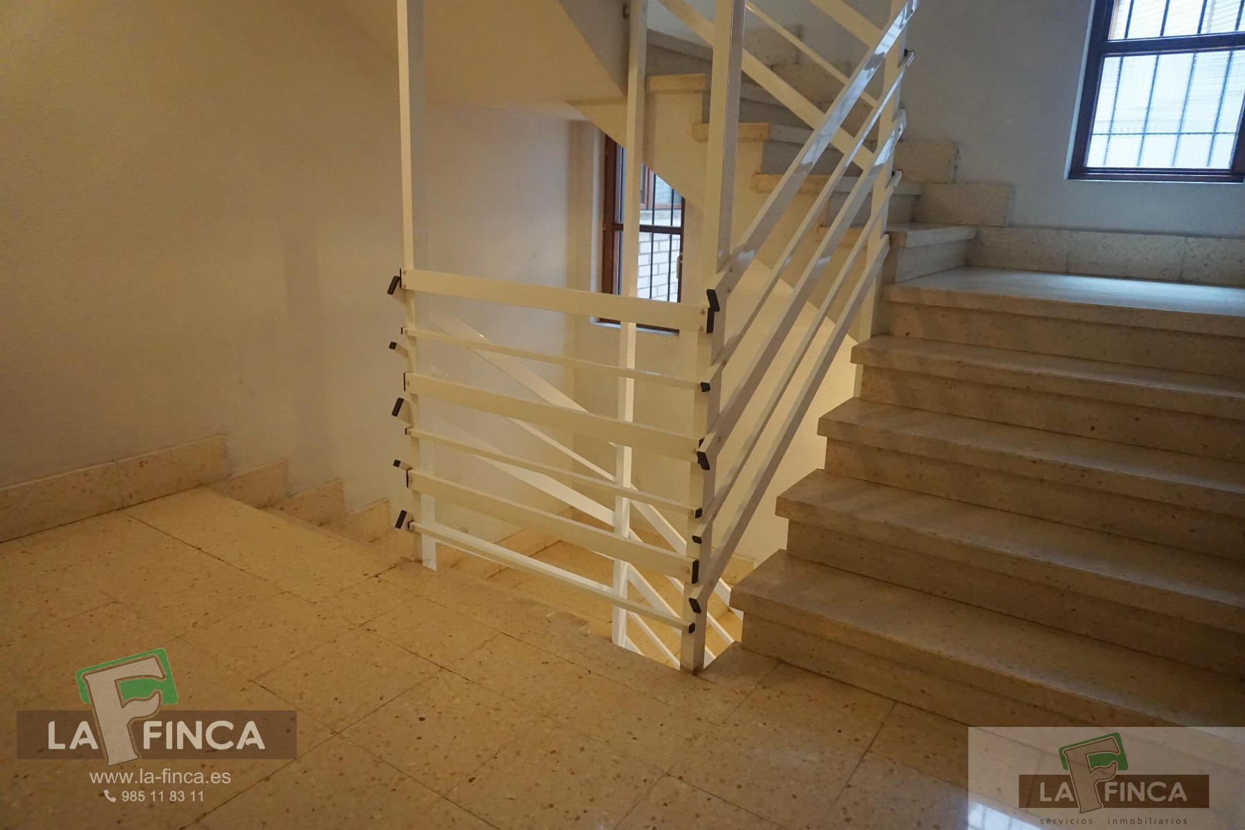 Venta de piso en Oviedo