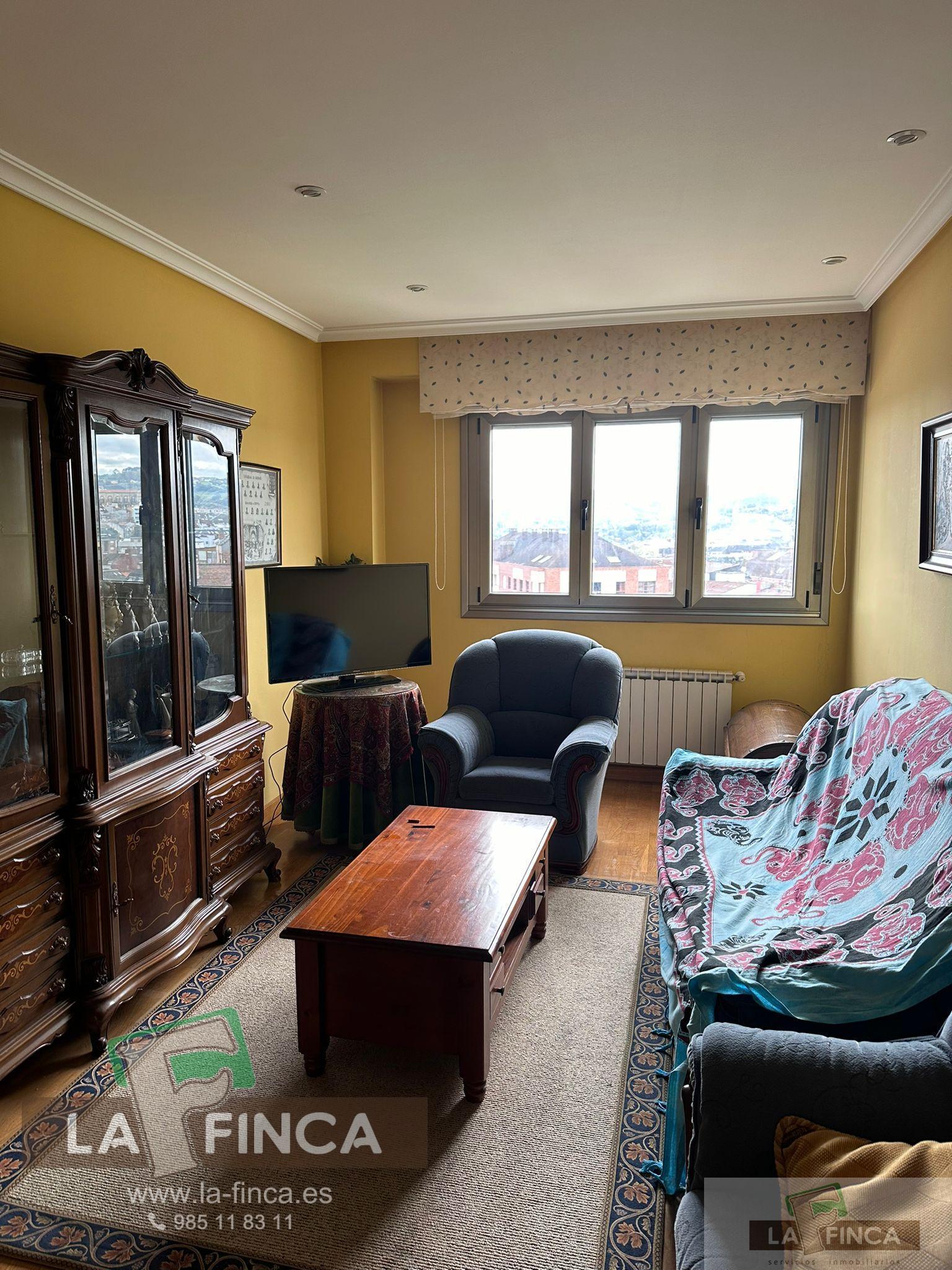 For sale of flat in Oviedo