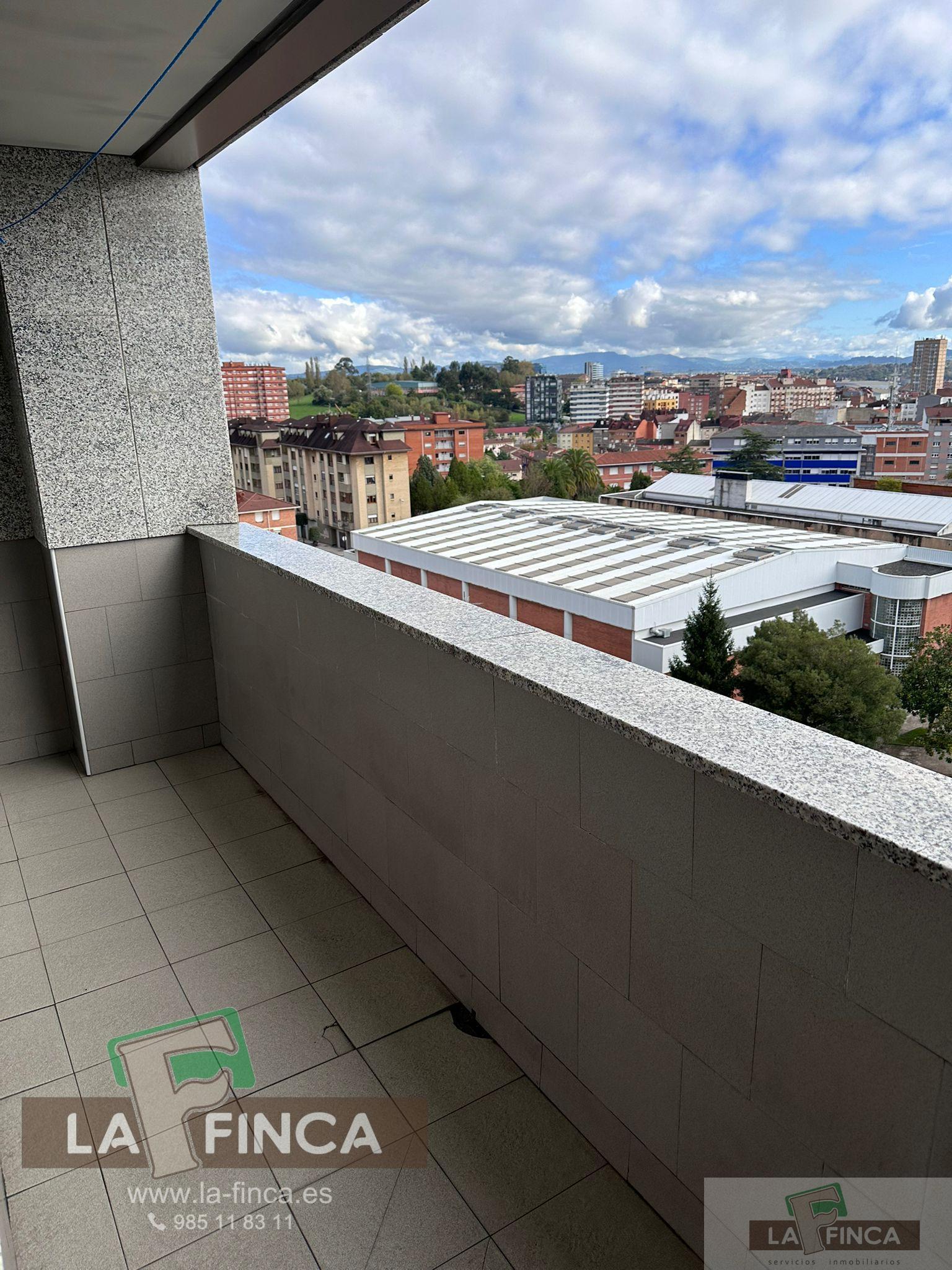 For sale of flat in Oviedo