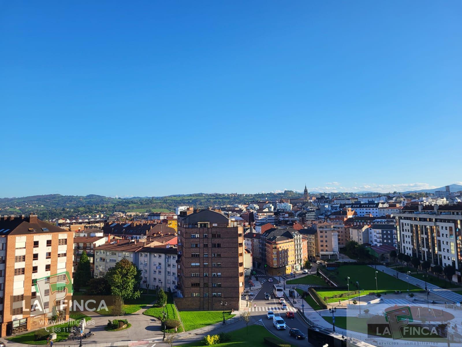 For sale of flat in Oviedo
