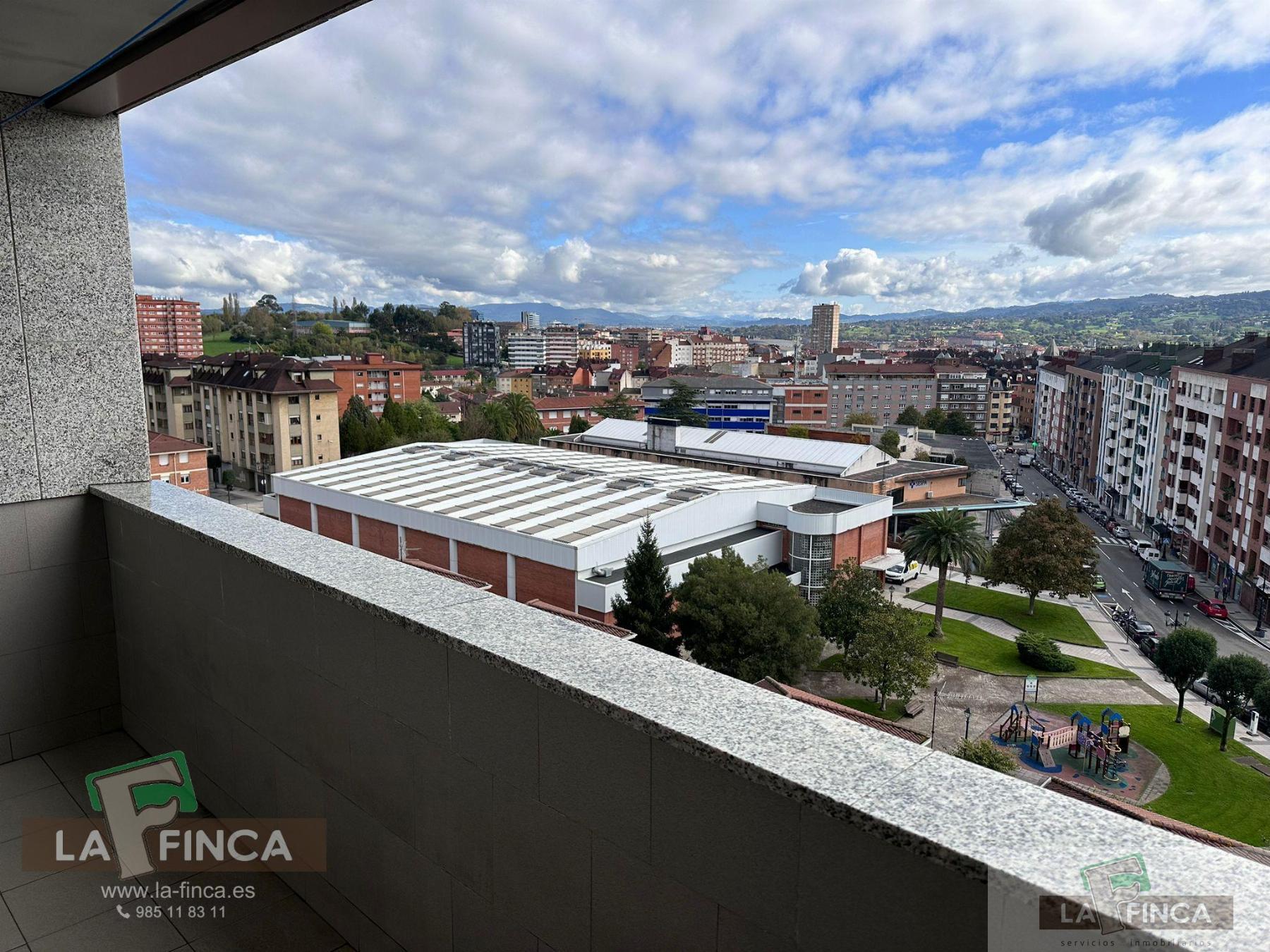 For sale of flat in Oviedo