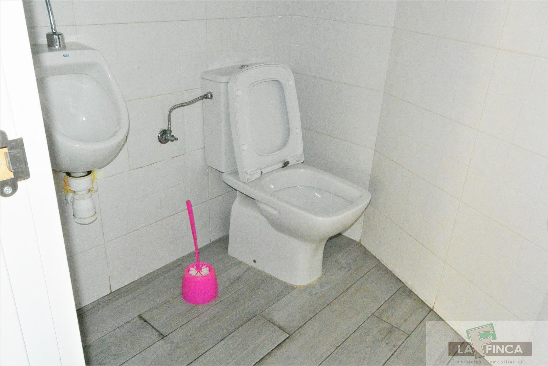 Alquiler de local comercial en Oviedo