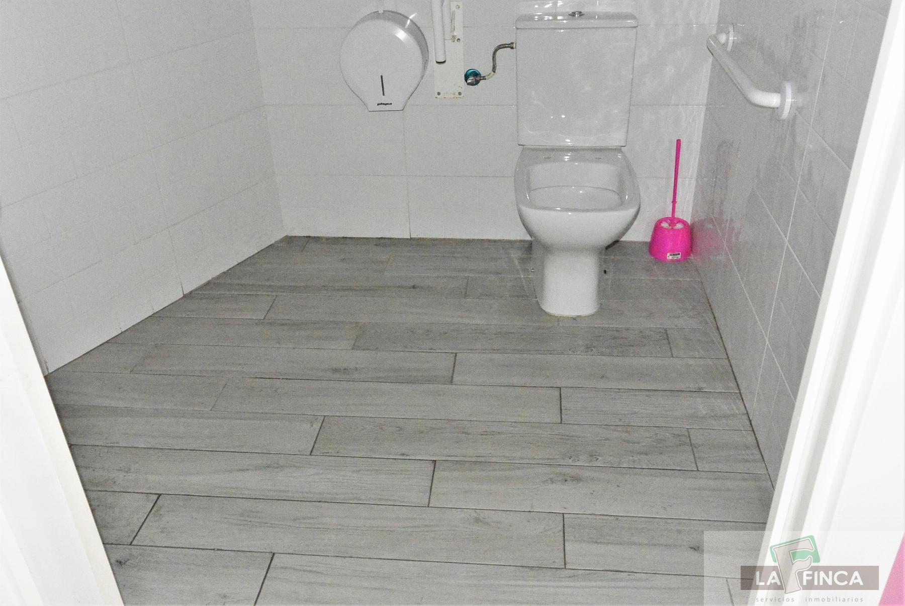 Alquiler de local comercial en Oviedo