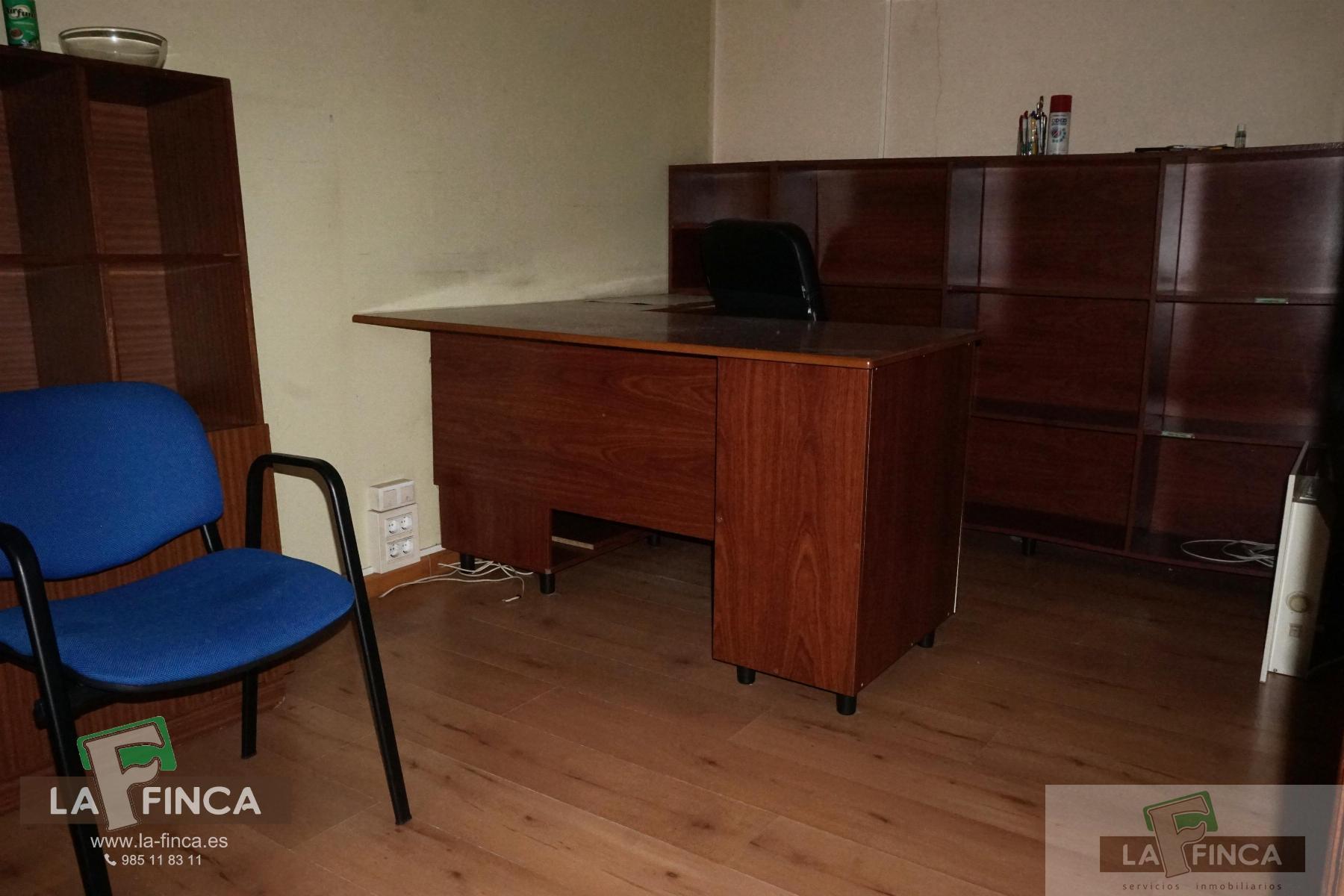 Venta de local comercial en Oviedo