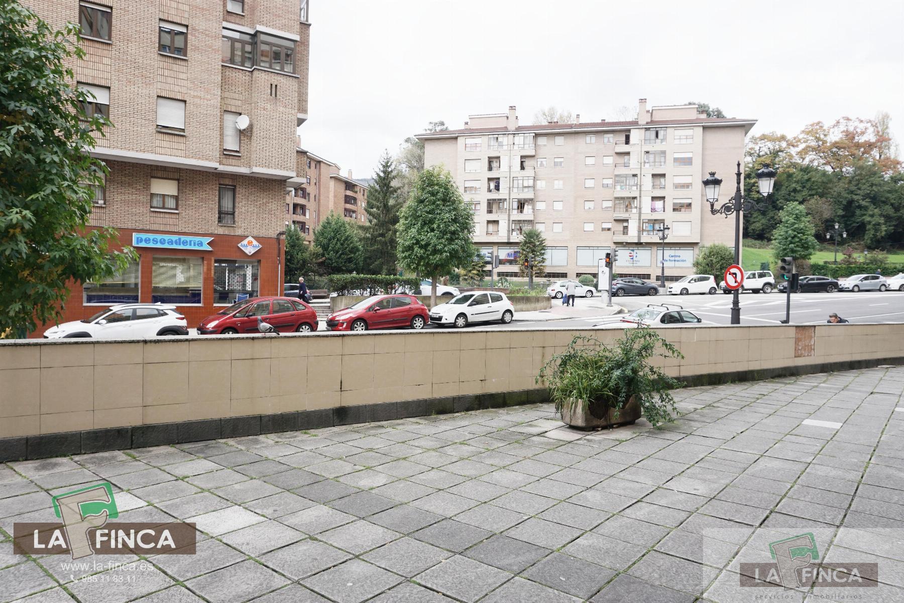 Venta de local comercial en Oviedo