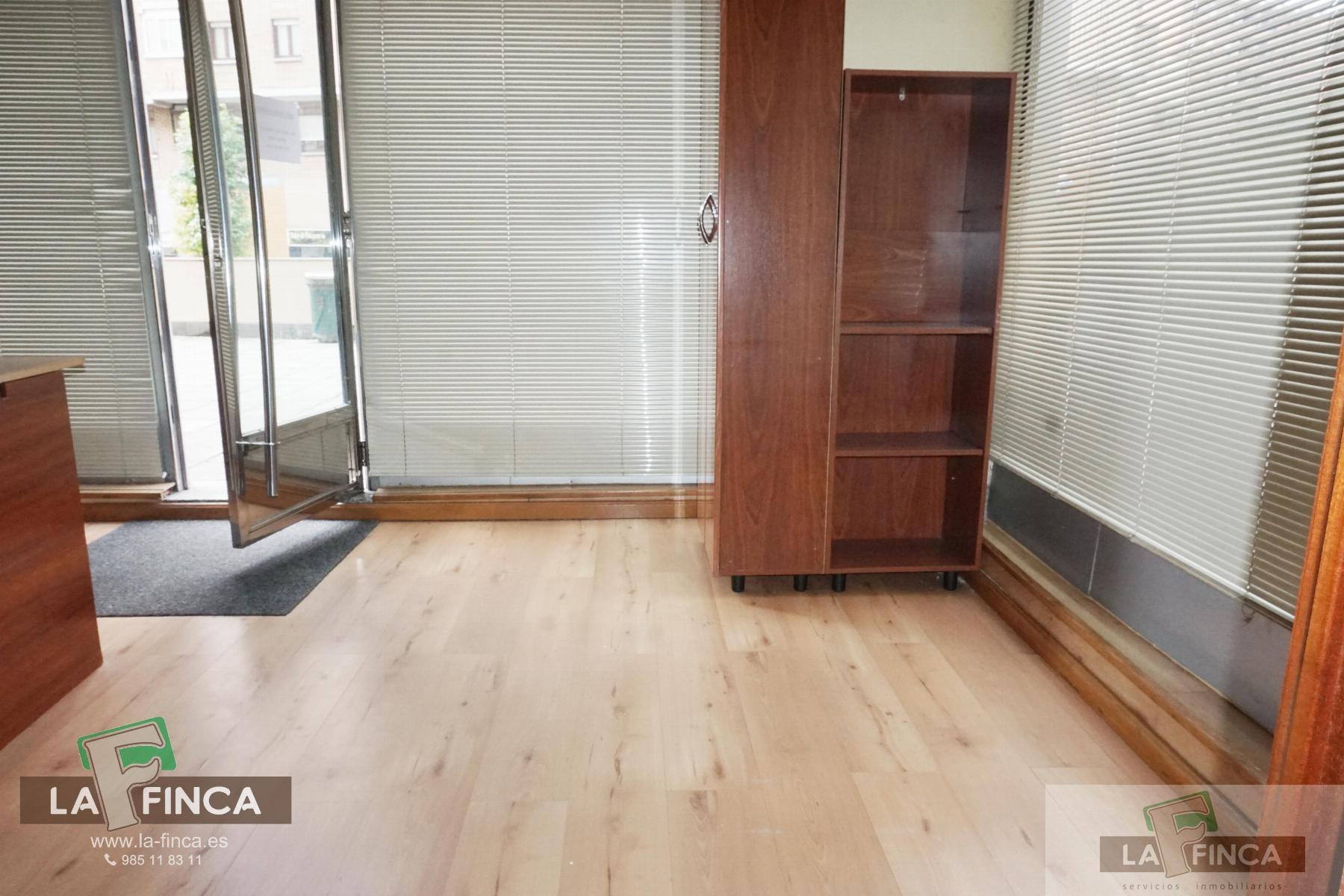 Venta de local comercial en Oviedo