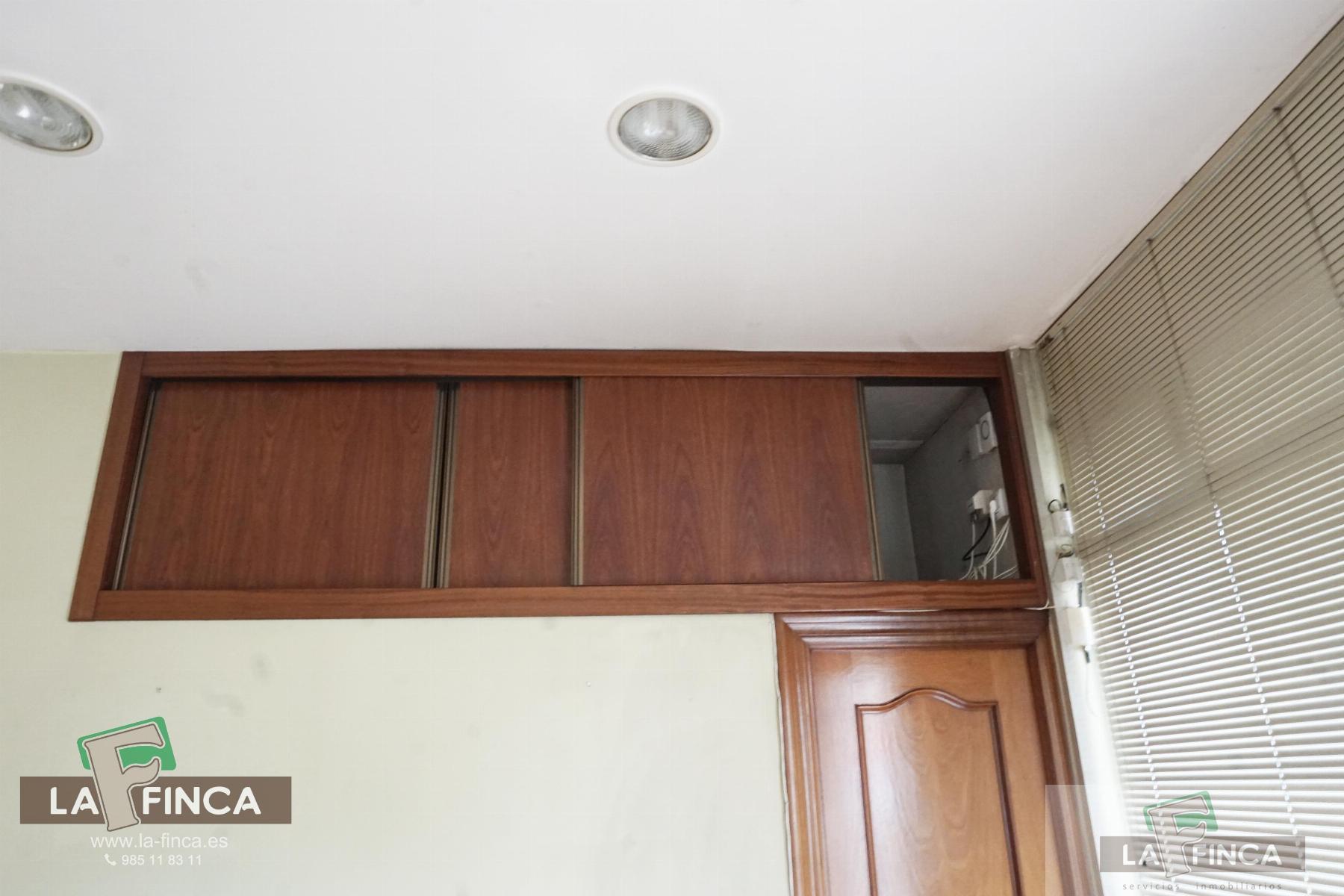 Venta de local comercial en Oviedo