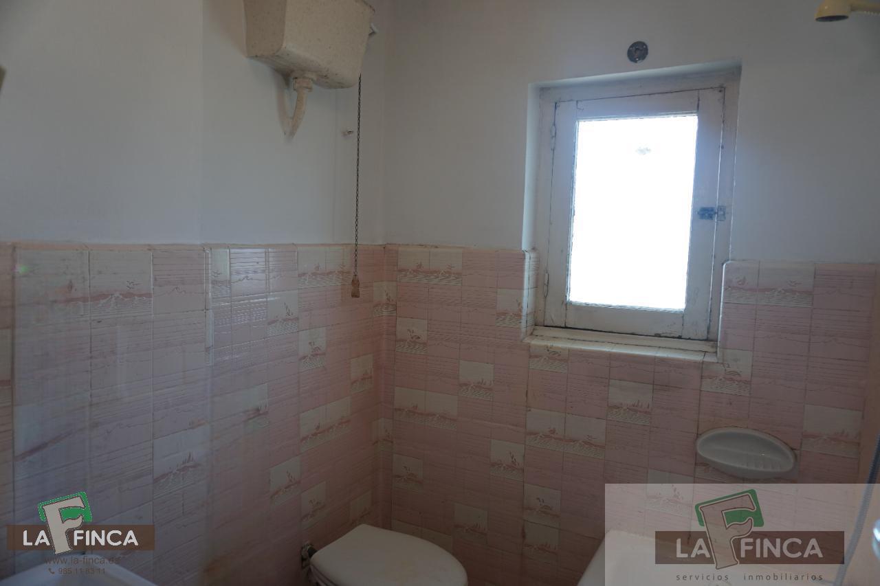 For sale of flat in Oviedo