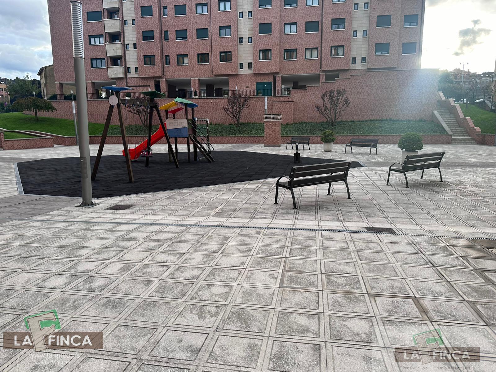 Venta de piso en Oviedo