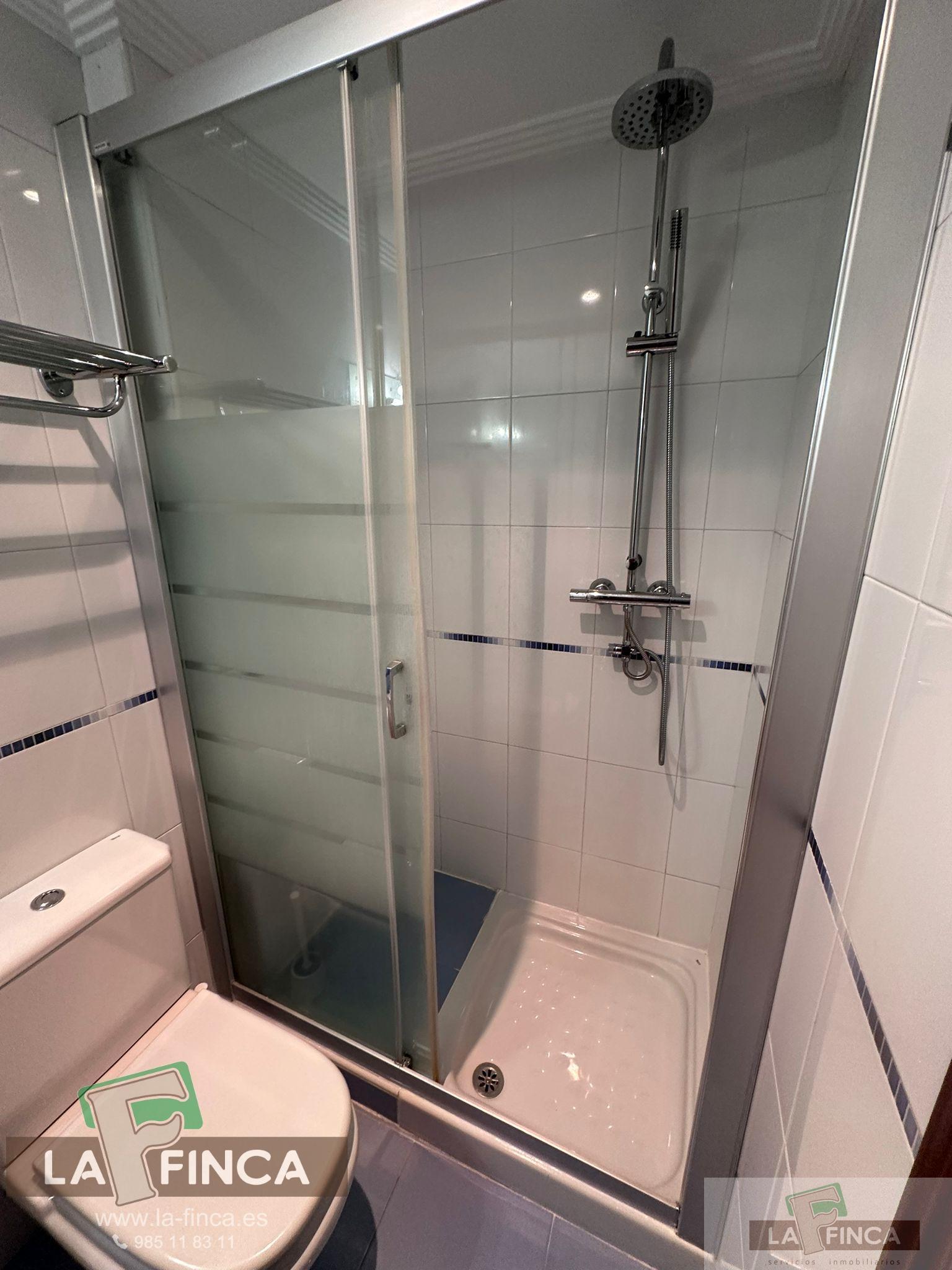 Venta de piso en Oviedo