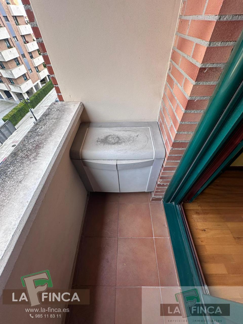 Venta de piso en Oviedo