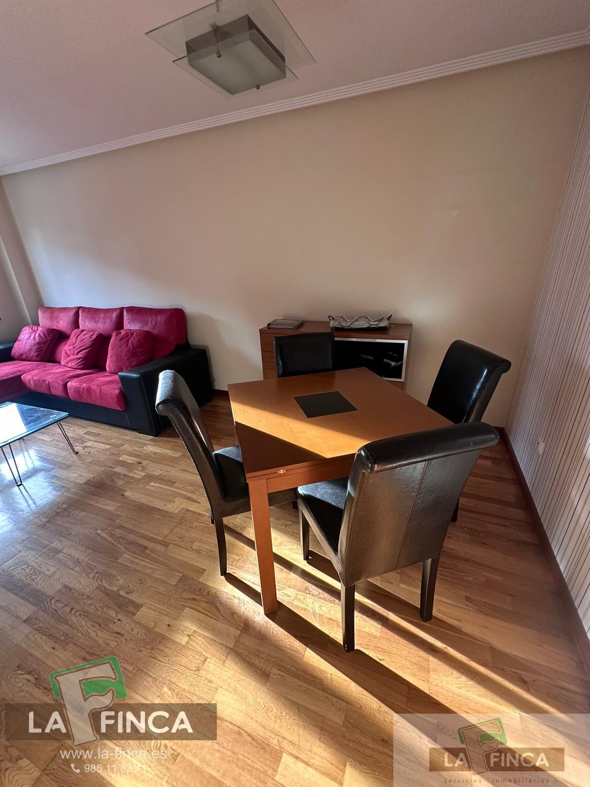 Venta de piso en Oviedo