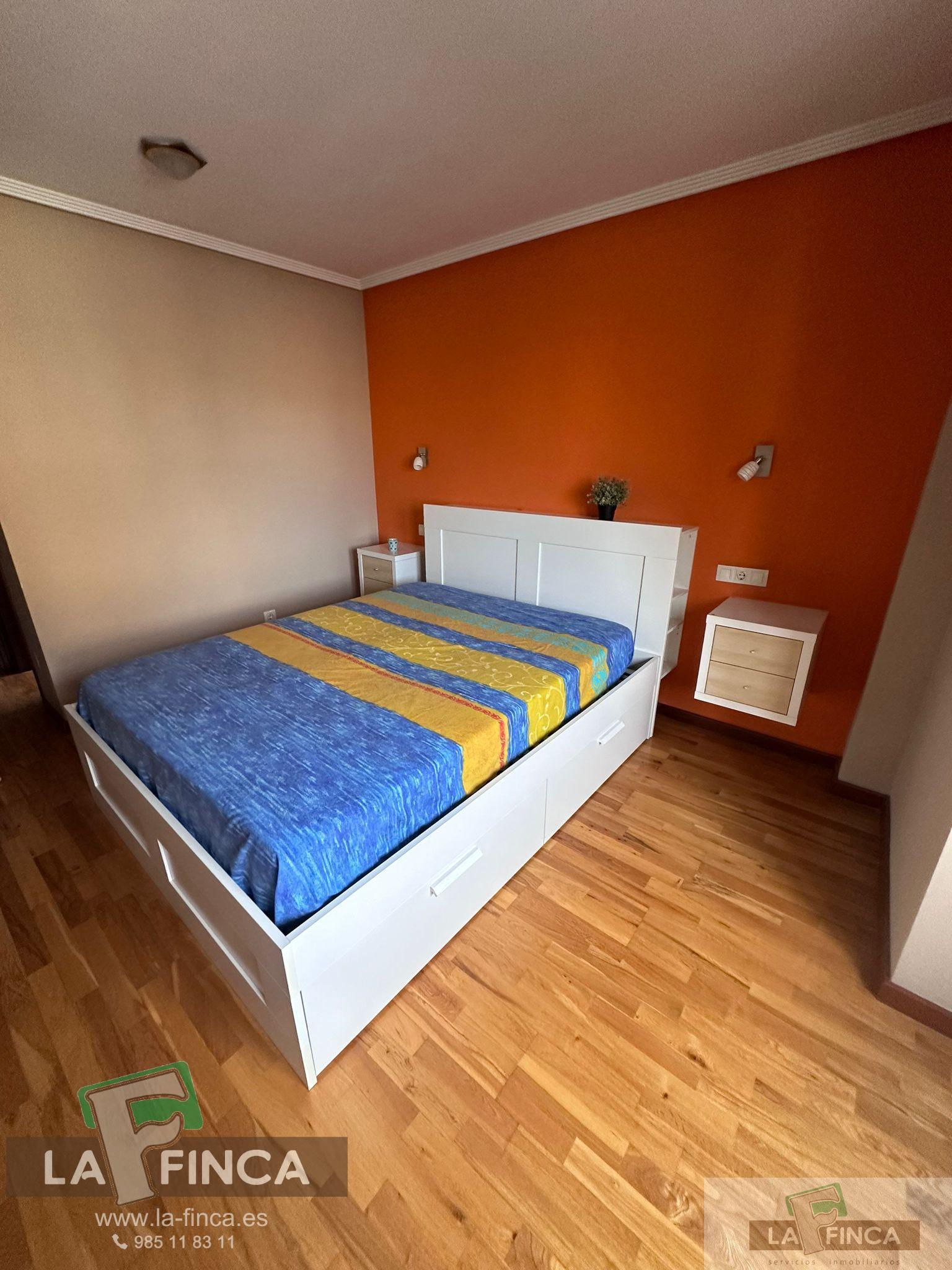 Venta de piso en Oviedo