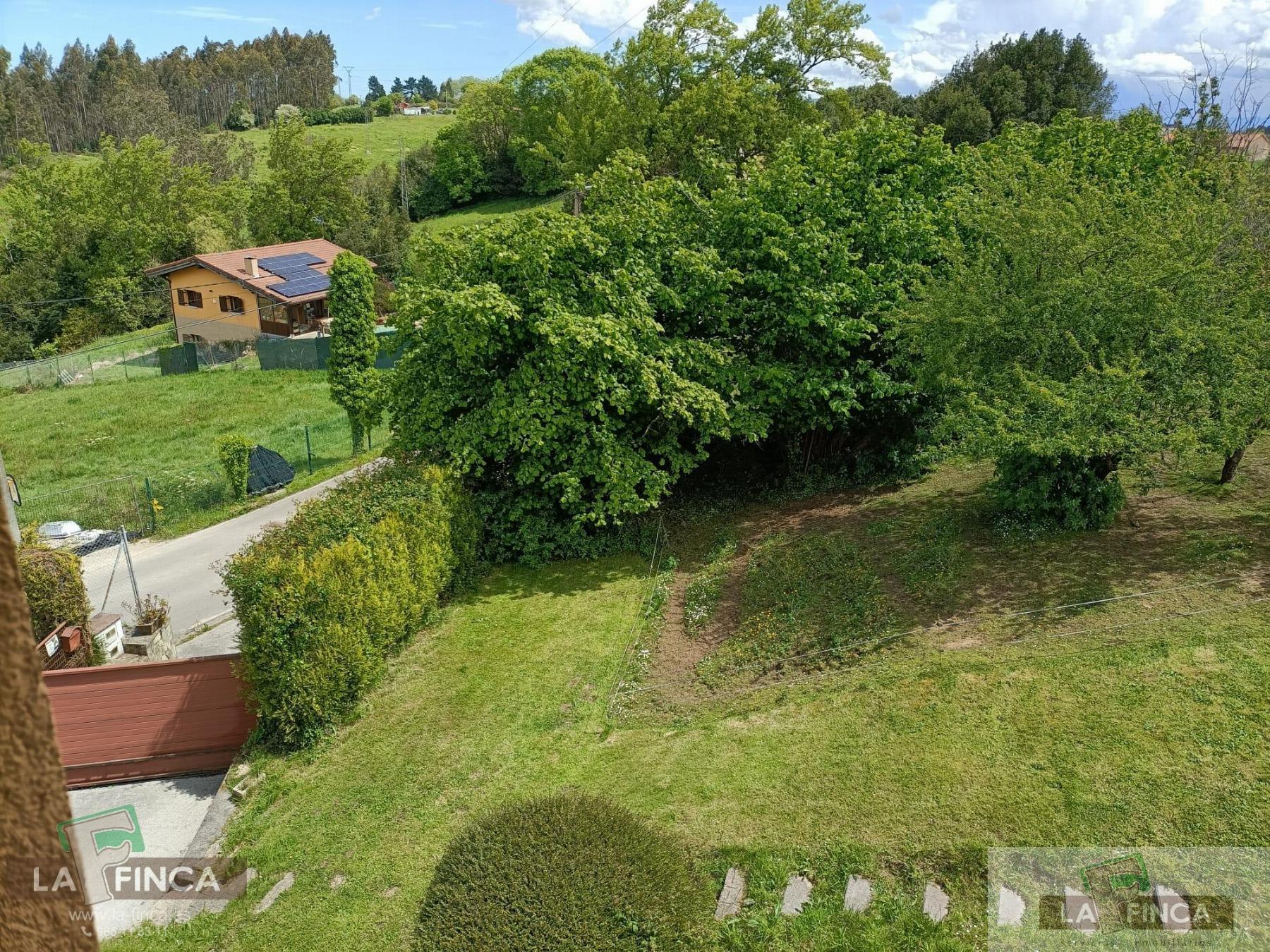 For sale of chalet in Oviedo