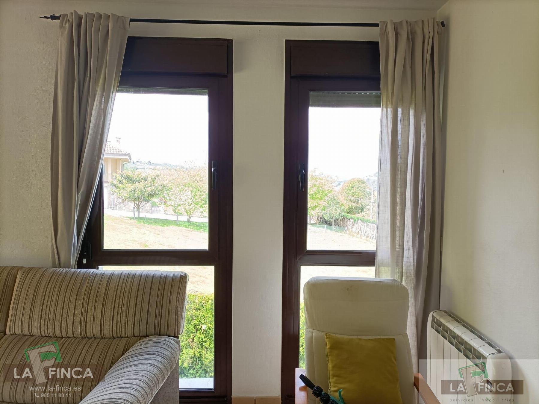 For sale of chalet in Oviedo
