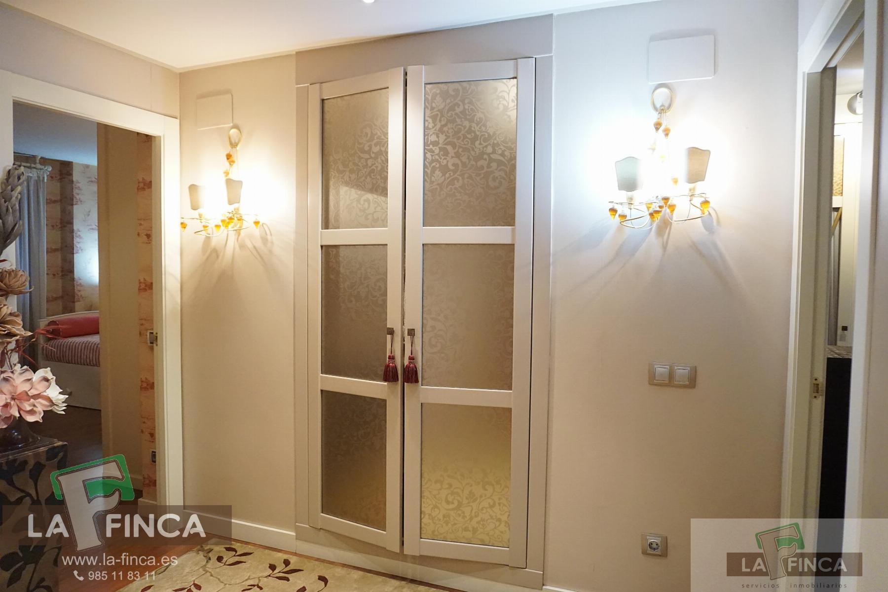 For sale of flat in Oviedo