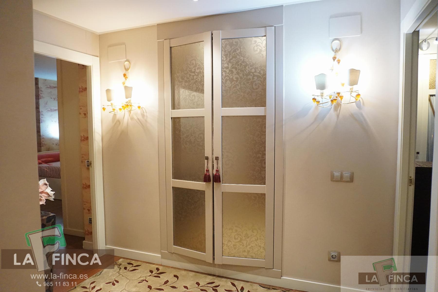 For sale of flat in Oviedo