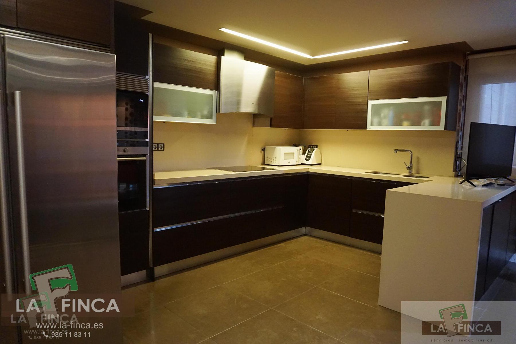 For sale of flat in Oviedo