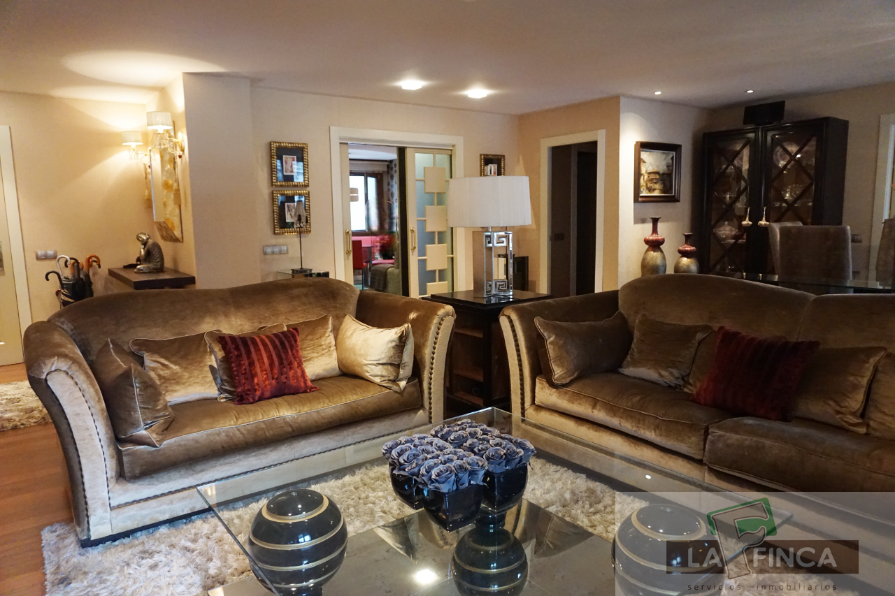 For sale of flat in Oviedo