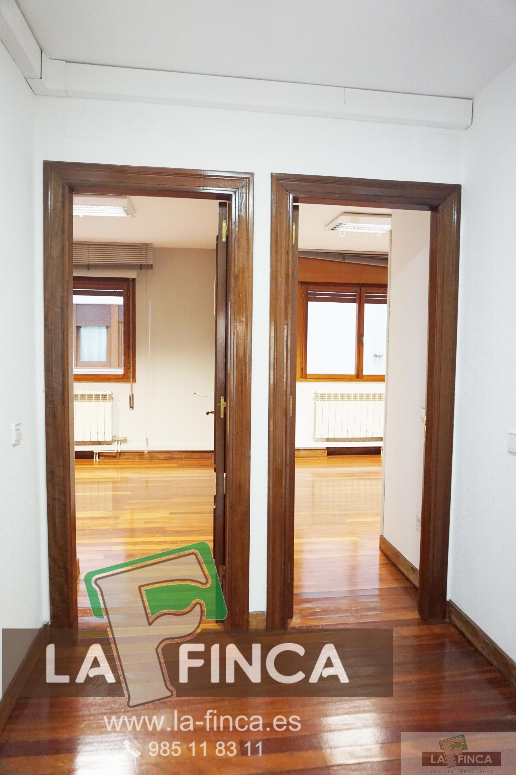 For sale of flat in Oviedo