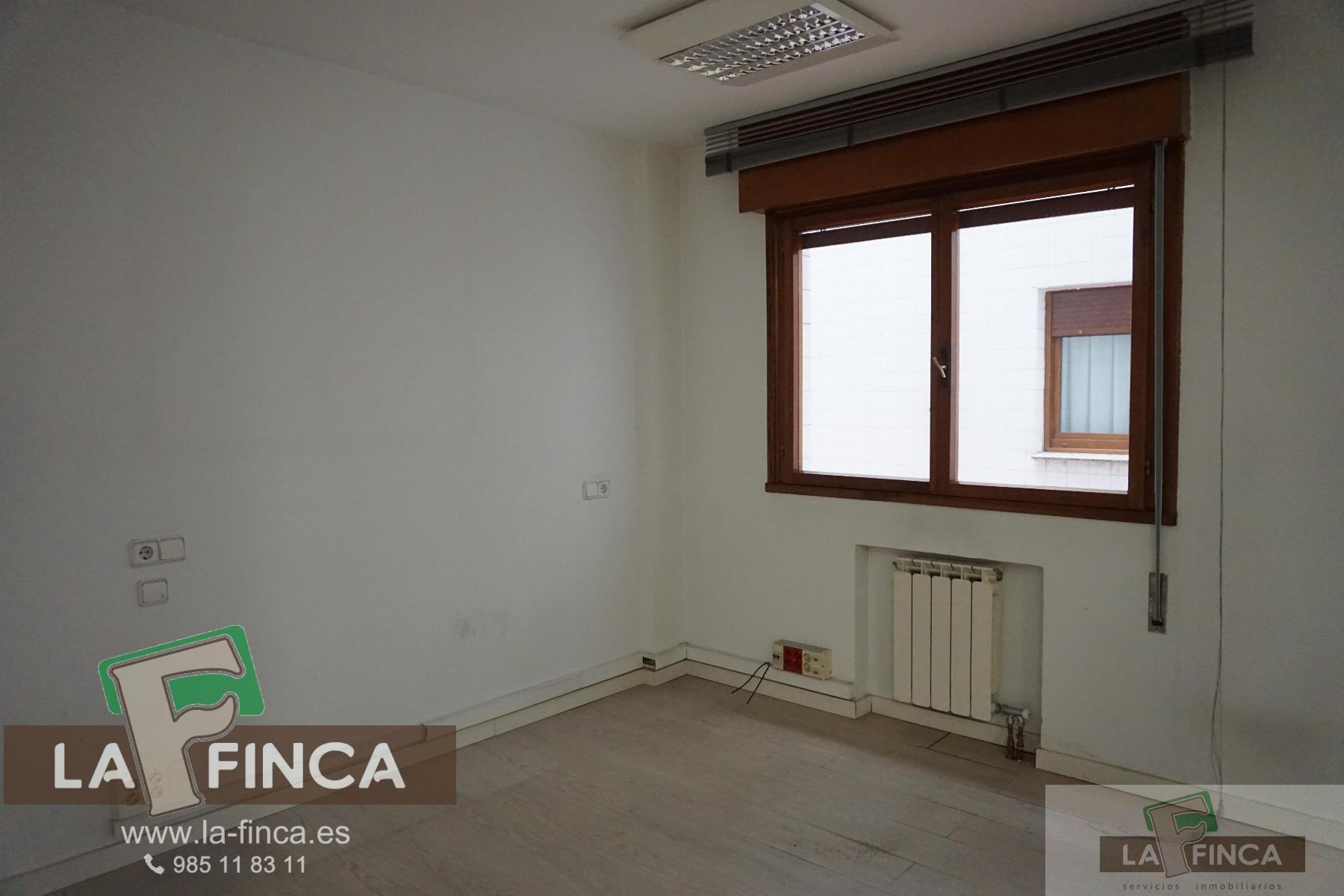 For sale of flat in Oviedo