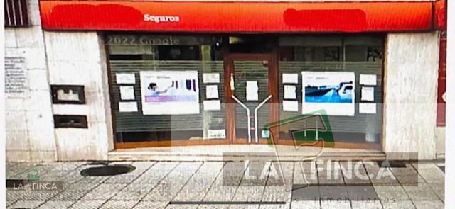 For sale of commercial in Oviedo