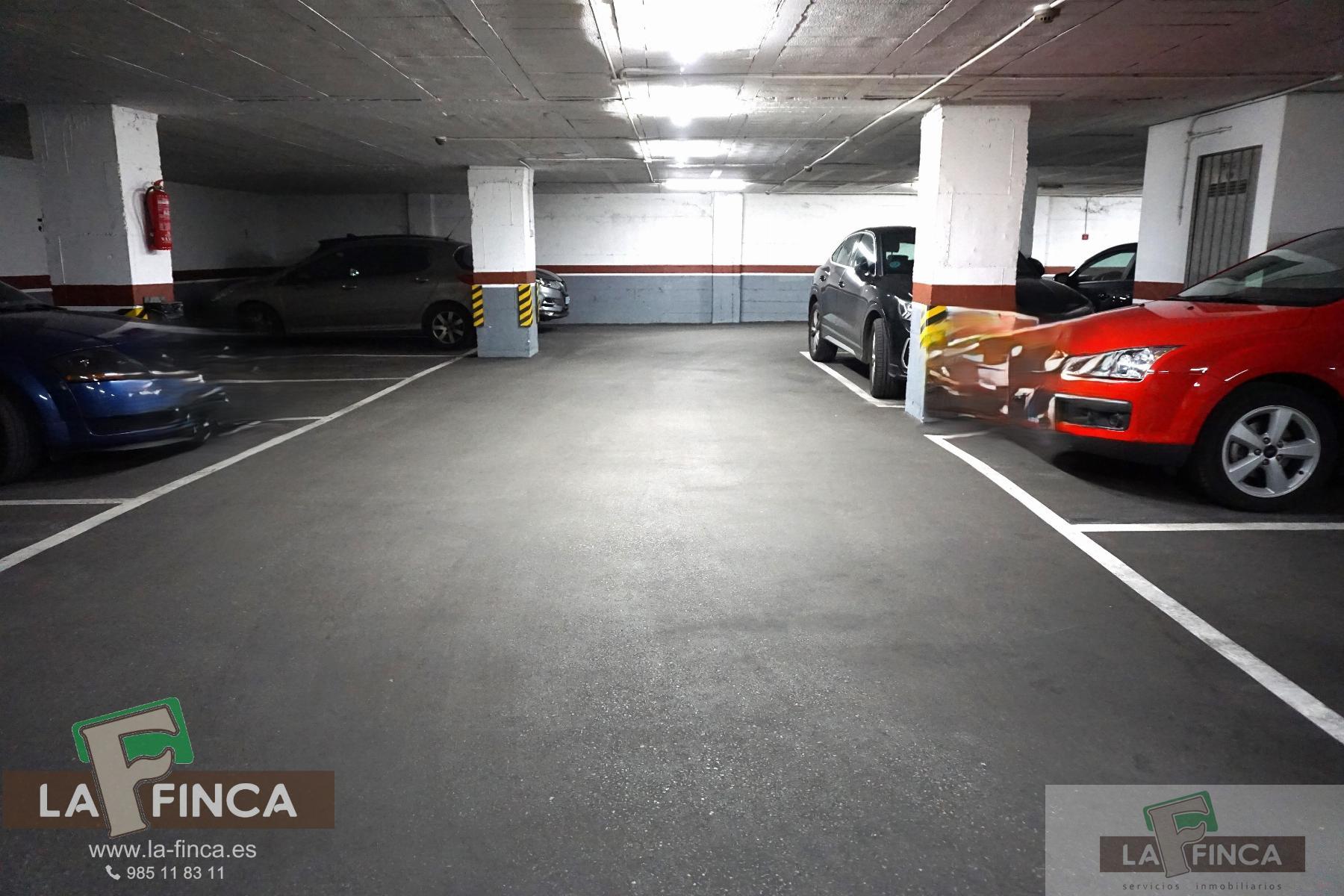 For sale of garage in Oviedo