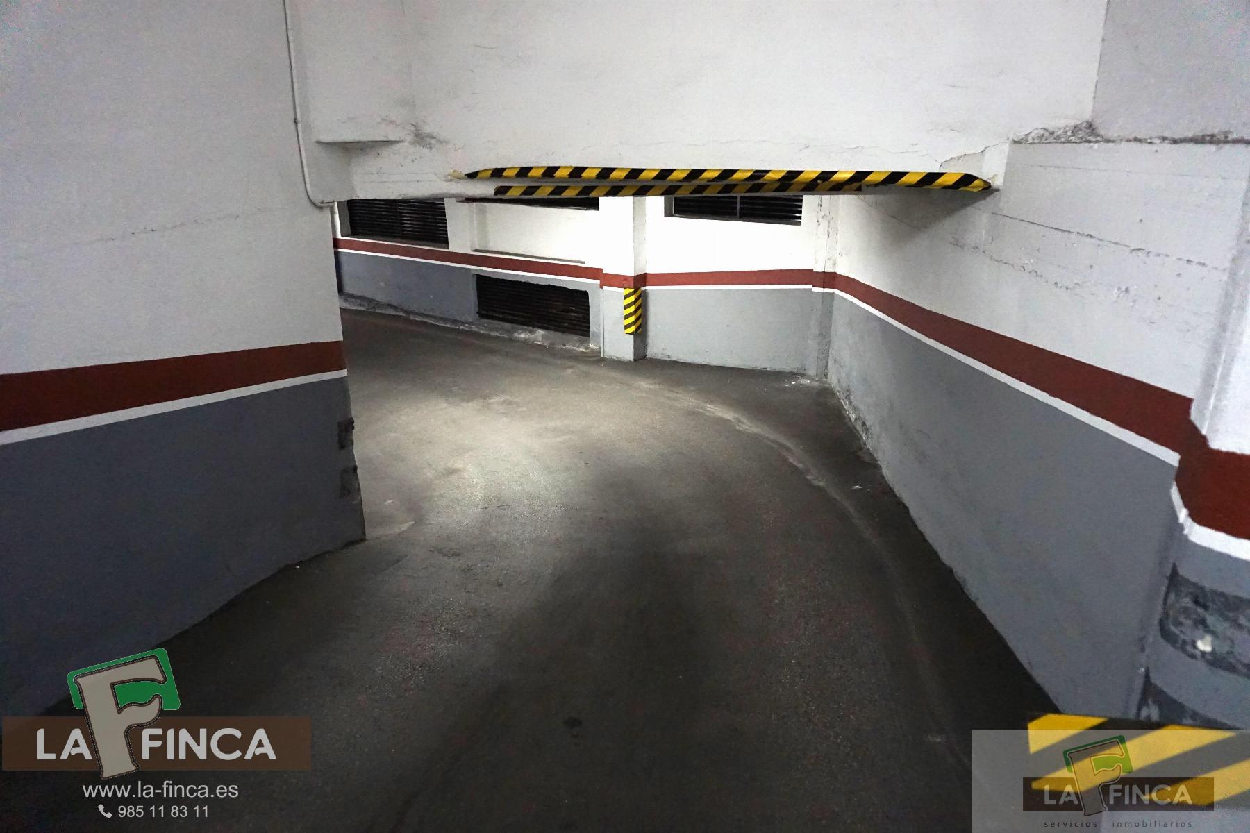 For sale of garage in Oviedo