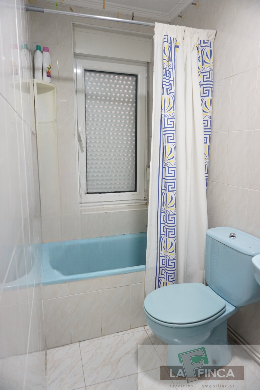 For sale of flat in Oviedo