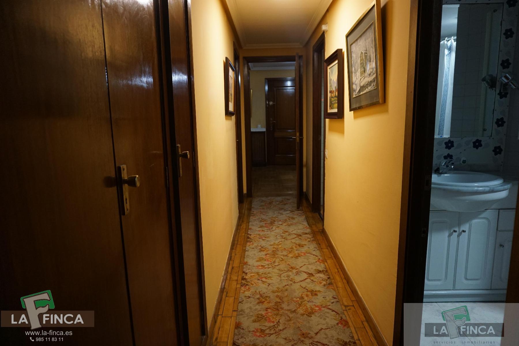 Venta de piso en Oviedo