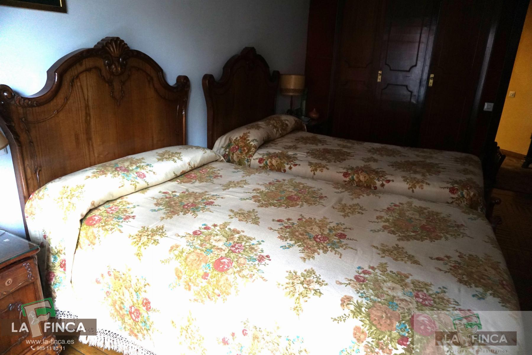 Venta de piso en Oviedo