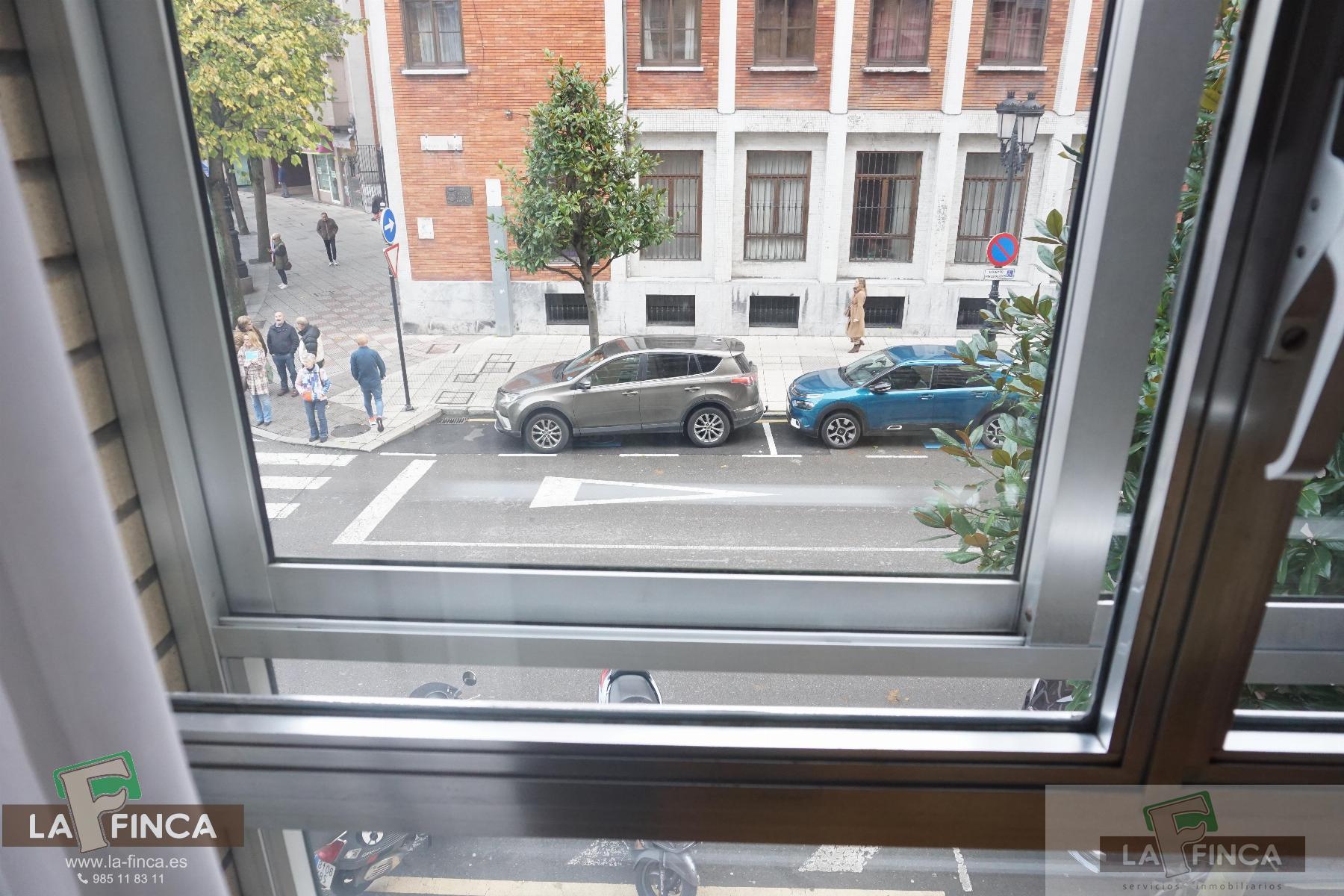 Venta de piso en Oviedo